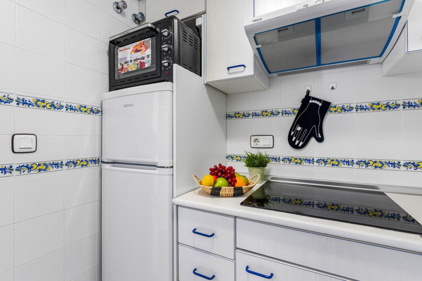 Apartment Colon - Plusholidays カルプ エクステリア 写真